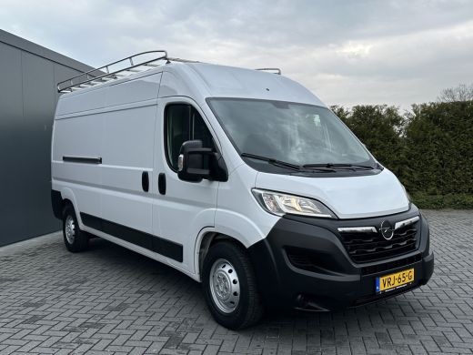 Opel Movano 2.2D 140 PK 3.5T / L3H2 / 49.954 KM / 3 TONS TREKHAAK / IMPERIAAL + LADDER / CAMERA / CRUISE / AIRCO ActivLease financial lease