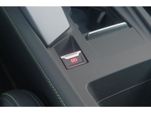 Peugeot 408 1.6 HYbrid 225 EAT8 GT | Navi | Rondomzicht camera | El verstel. stoelen | Verw. stoelen | Ad. Cr... ActivLease financial lease