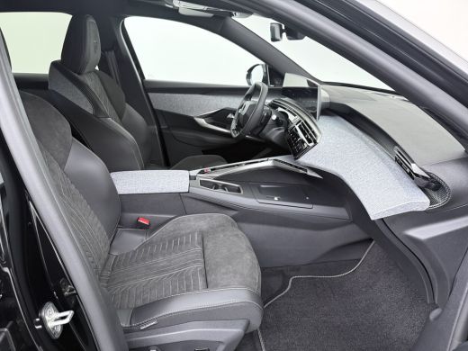 Peugeot e-3008 | Voorraad Voordeel tot &euro; 4.350 | Launch Edition 325 Dual Motor 73 kWh | Apple Carplay/Android Au... ActivLease financial lease