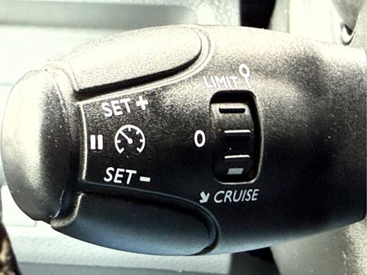 Peugeot e-Expert Standard Pro 75 kWh SOH 97%, 2x Schuifdeur, Camera, Stoelverwarming ActivLease financial lease