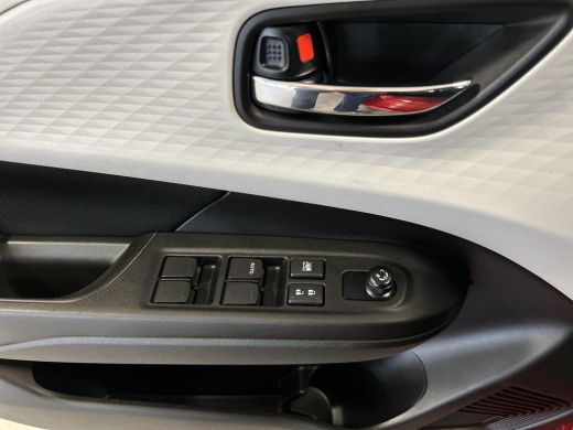 Suzuki Swift 1.2 Select Smart Hybrid ActivLease financial lease