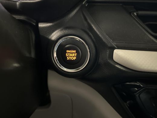 Suzuki Swift 1.2 Select Smart Hybrid ActivLease financial lease