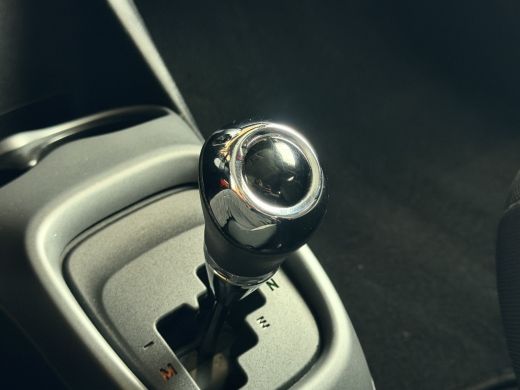 Toyota Aygo 1.0 VVT-i x-play automaat | airco | camera | 5drs rijstrooksensor | brake assist ActivLease financial lease