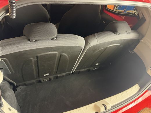 Toyota Aygo 1.0 VVT-i x-play automaat | airco | camera | 5drs rijstrooksensor | brake assist ActivLease financial lease