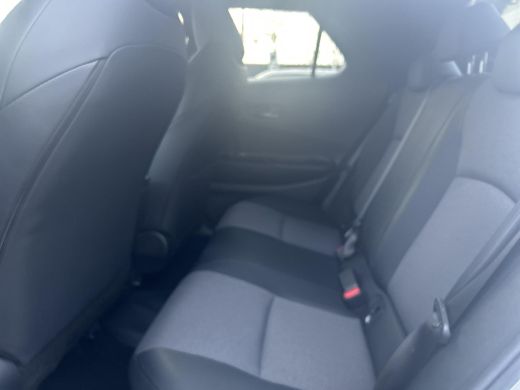 Toyota C-HR 2.0 Plug-in Hybrid 220 Executive ActivLease financial lease