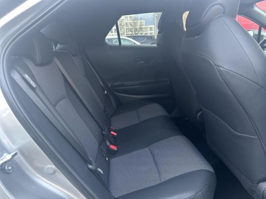 Toyota C-HR 2.0 Plug-in Hybrid 220 Executive ActivLease financial lease