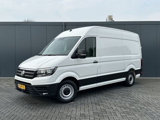 Volkswagen Crafter 2.0 TDI 141 PK RWD HIGHLINE ++ / L3H3 / 1e EIG. / BOTT INRICHTING / 3 TONS TREKHAAK / GEVEERDE ST... ActivLease financial lease