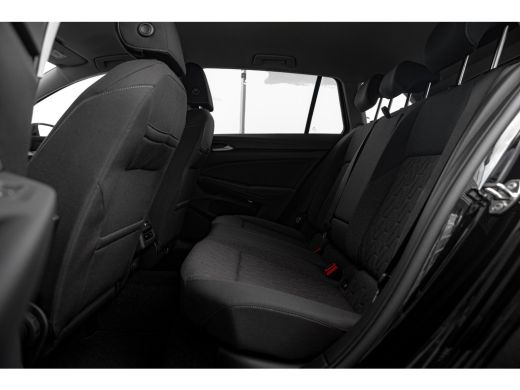 Volkswagen Golf Variant Life Edition | 'App-Connect' draadloze smartphone integratie | Achterbank in ongelijke de... ActivLease financial lease