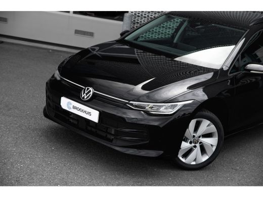 Volkswagen Golf Variant Life Edition | 'App-Connect' draadloze smartphone integratie | Achterbank in ongelijke de... ActivLease financial lease