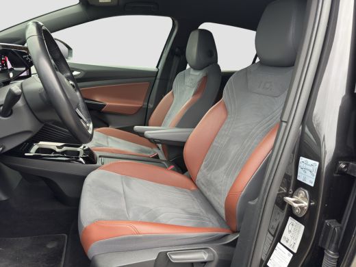 Volkswagen ID.4 Max 77 kWh | Trekhaak | 20 inch | Adap. Cruise | Navigatie | Apple Carplay/Android Auto|telefooni... ActivLease financial lease