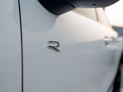 Volkswagen T-Roc 1.5 eTsi R-Line First Edition | Black Style | 360 Camera | Head Up | Elk. A-klep | IQ Light | Pri... ActivLease financial lease