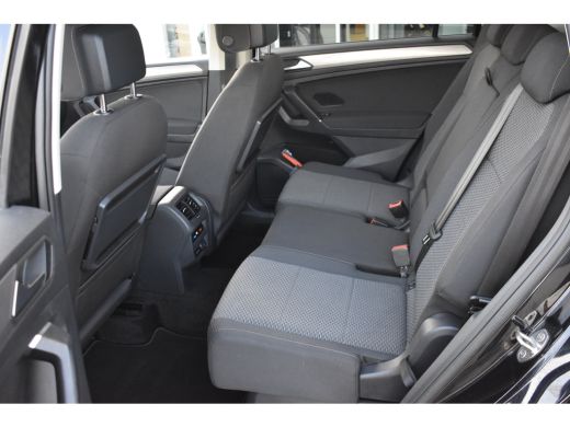 Volkswagen Tiguan Allspace 1.5 TSI 150PK DSG-7 7pers. Comfortline Business | TREKHAAK | NAVIGATIE | ELEKTR. A. KLEP | 18 INC... ActivLease financial lease