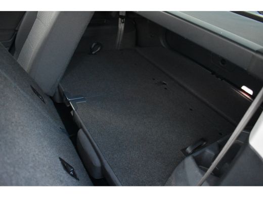 Volkswagen Tiguan Allspace 1.5 TSI 150PK DSG-7 7pers. Comfortline Business | TREKHAAK | NAVIGATIE | ELEKTR. A. KLEP | 18 INC... ActivLease financial lease