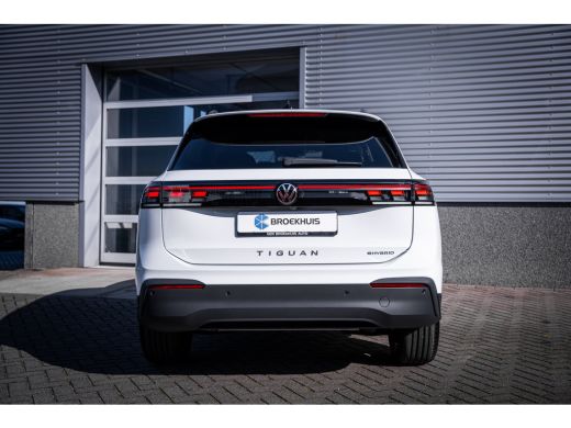 Volkswagen Tiguan Life Edition - eHybrid | 'App-Connect' draadloze smartphone integratie | Automatische afstandsreg... ActivLease financial lease