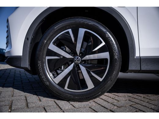 Volkswagen Tiguan Life Edition - eHybrid | 'App-Connect' draadloze smartphone integratie | Automatische afstandsreg... ActivLease financial lease