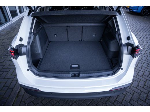 Volkswagen Tiguan Life Edition - eHybrid | 'App-Connect' draadloze smartphone integratie | Automatische afstandsreg... ActivLease financial lease