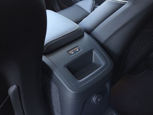 Volvo  XC60 2.0 T8 Plug-in hybrid AWD Plus Black Edition | Harman/Kardon | Memory | 360 Camera | Panoramadak ... ActivLease financial lease