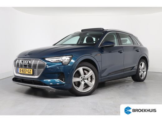 Audi e-tron 55 quattro Business edition Plus 95 kWh | Navigatie | Panoramdak | Trekhaak | Leder | Camera | Me...