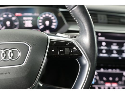 Audi e-tron 55 quattro Business edition Plus 95 kWh | Navigatie | Panoramdak | Trekhaak | Leder | Camera | Me... ActivLease financial lease