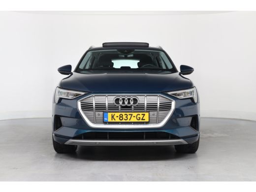 Audi e-tron 55 quattro Business edition Plus 95 kWh | Navigatie | Panoramdak | Trekhaak | Leder | Camera | Me... ActivLease financial lease