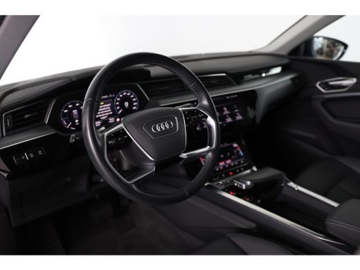 Audi e-tron 55 quattro Business edition Plus 95 kWh | Navigatie | Panoramdak | Trekhaak | Leder | Camera | Me... ActivLease financial lease