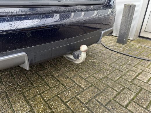 BMW iX3 Aut. High Executive 80 kWh | SoH 96% | Trekhaak | Panorama | Leder | Harman Kardon | ActivLease financial lease