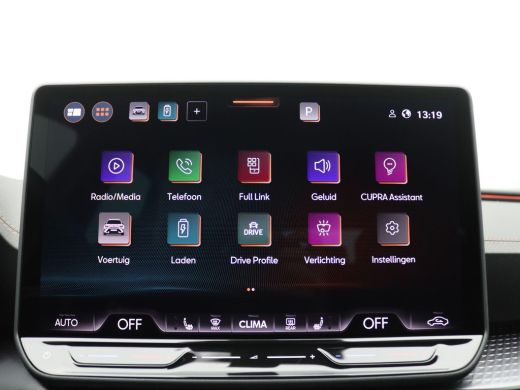 CUPRA Formentor 1.5 TSI e-Hybrid VZ Performance 272PK DSG Pano-Schuifdak, Trekhaak, 19" LM Velgen, Sennheiser Aud... ActivLease financial lease