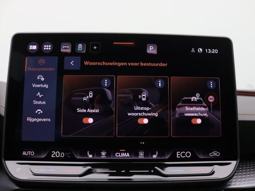 CUPRA Formentor 1.5 TSI e-Hybrid VZ Performance 272PK DSG Pano-Schuifdak, Trekhaak, 19" LM Velgen, Sennheiser Aud... ActivLease financial lease