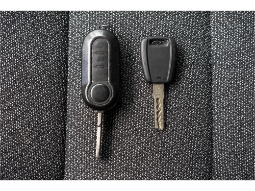 Fiat Ducato L2H1 | 120 PK | Camera | Cruise | Navi | Climatronic | Trekhaak ActivLease financial lease