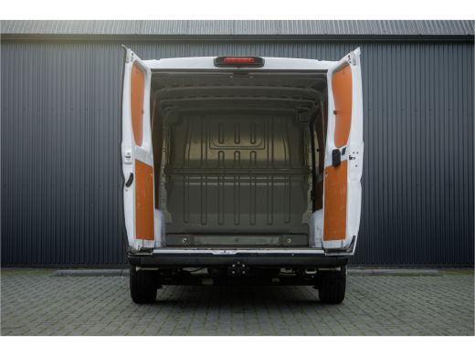 Fiat Ducato L2H1 | 120 PK | Camera | Cruise | Navi | Climatronic | Trekhaak ActivLease financial lease