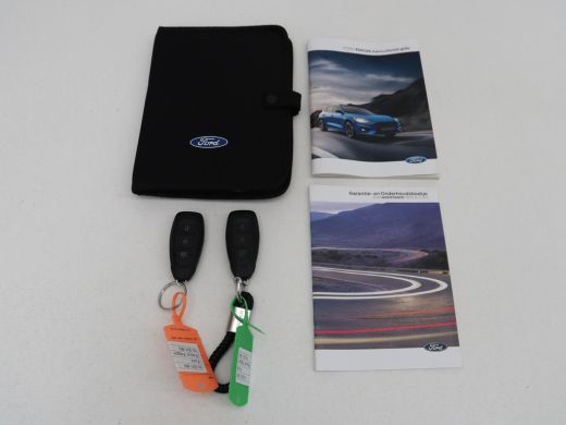 Ford Focus 1.0 EcoBoost Hybrid ST Line X | 51.500km NAP | Camera | Carplay | B&O Sound | Keyless | Full LED ... ActivLease financial lease