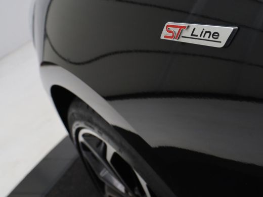 Ford Focus 1.0 EcoBoost Hybrid ST Line X | 51.500km NAP | Camera | Carplay | B&O Sound | Keyless | Full LED ... ActivLease financial lease