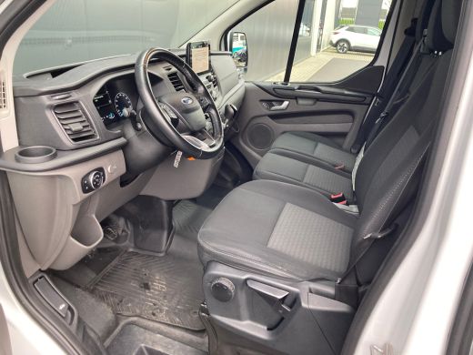 Ford Transit Custom 280 2.0 TDCI L1H1 Trend | Navigatie | Trekhaak | Parkeersensoren | 3 Zitplaatsen ActivLease financial lease