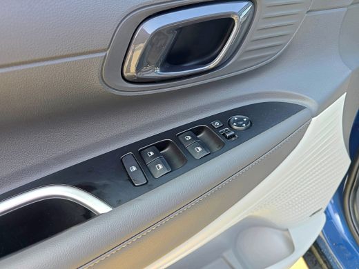 Hyundai Bayon 1.0 T-GDI Premium Sky - 100 Pk - AUTOMAAT - ParkeerCamera - Stoelverwarming - Stuurverwarming ActivLease financial lease