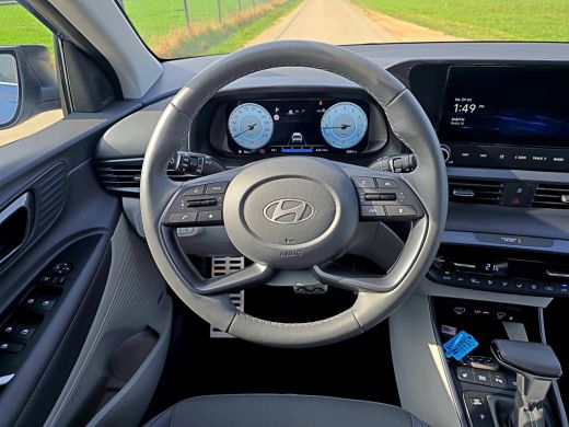 Hyundai Bayon 1.0 T-GDI Premium Sky - 100 Pk - AUTOMAAT - ParkeerCamera - Stoelverwarming - Stuurverwarming ActivLease financial lease