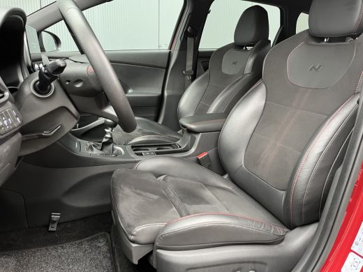 Hyundai i30 1.5 T-GDi 160pk MHEV N-Line Leder | Camera | Climate | Keyless | Full - Led | Navigatie | Alcanta... ActivLease financial lease