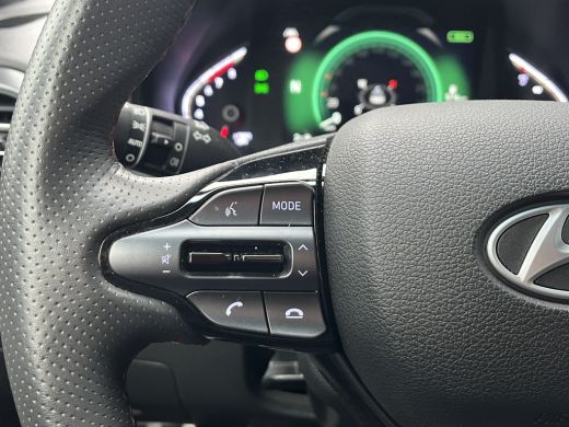 Hyundai i30 1.5 T-GDi 160pk MHEV N-Line Leder | Camera | Climate | Keyless | Full - Led | Navigatie | Alcanta... ActivLease financial lease