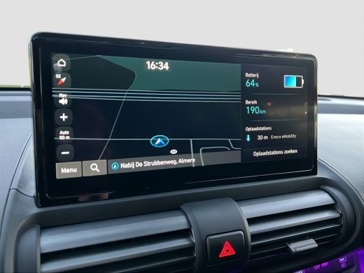 Hyundai Inster Evolve Sky Plus 49 kWh | Camera | Carplay | Schuifdak | Adaptive cruise controle | Dodehoekdetect... ActivLease financial lease