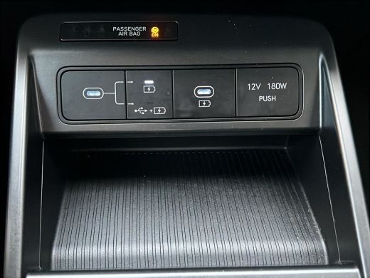 Hyundai Kona 1.6 GDI 141pk HEV Comfort | Camera | Draadloos carplay | Climate control | Adaptive cruise contro... ActivLease financial lease