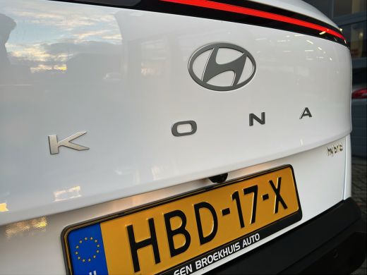 Hyundai Kona 1.6 GDI 141pk HEV Comfort | Camera | Draadloos carplay | Climate control | Adaptive cruise contro... ActivLease financial lease