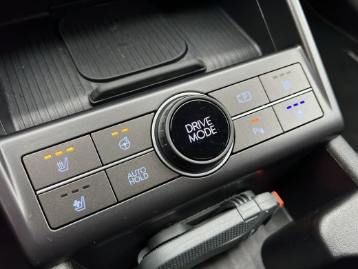 Hyundai Kona 1.6 GDI 141pk HEV N-Line | Premium audio | 360 camera | Bestuurdersstoel met geheugen | Adaptive ... ActivLease financial lease