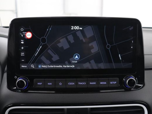 Hyundai Kona 1.6 GDI HEV Premium Sky | Schuifdak | Leder | Stoelventilatie | Adaptive cruise | Trekhaak | Head... ActivLease financial lease