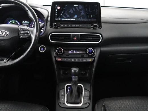 Hyundai Kona 1.6 GDI HEV Premium Sky | Schuifdak | Leder | Stoelventilatie | Adaptive cruise | Trekhaak | Head... ActivLease financial lease