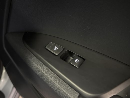 Kia Sportage 1.6 T-GDi 150PK PULSE CAMERA/ACC/NAVI/STUURVERW. ActivLease financial lease