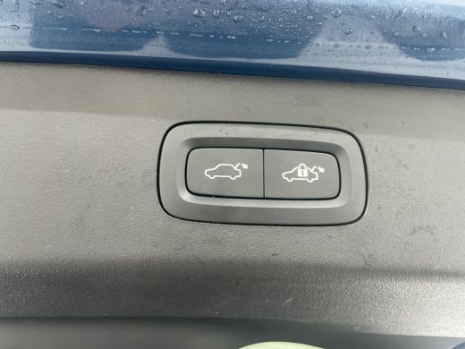 Lynk & Co 01 1.5 262pk PHEV Trekhaak Zwarte Hemel Plug-in ActivLease financial lease