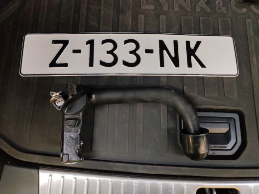 Lynk & Co 01 1.5 262pk PHEV Trekhaak Zwarte Hemel Plug-in ActivLease financial lease