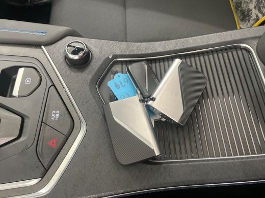 Lynk & Co 01 1.5 262pk PHEV Trekhaak Zwarte Hemel Plug-in ActivLease financial lease