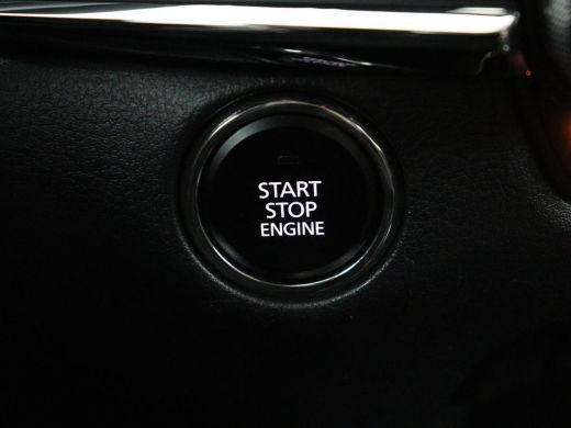 Mazda CX-30 2.0 e-SkyActiv-X M Hybrid Luxury | Leder | Stoelverwarming | Head-Up | Adaptive cruise | Camera |... ActivLease financial lease