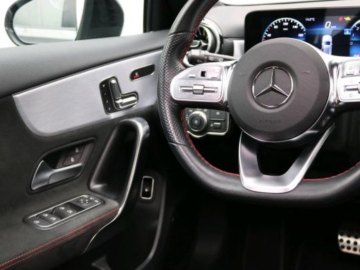 Mercedes-Benz A-Klasse 250 e PHEV Solution AMG Limited Business ActivLease financial lease