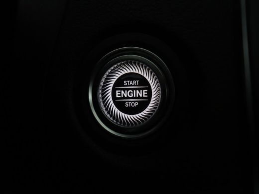 Mercedes-Benz C-Klasse 160 AMG Limited | Stoelverwarming | Leder/Alcantara | Trekhaak | Full LED | Park Assist | Camera ... ActivLease financial lease